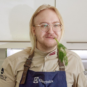 Rojs Puķe