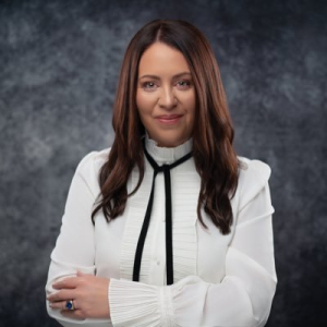 Alise Fīnija
