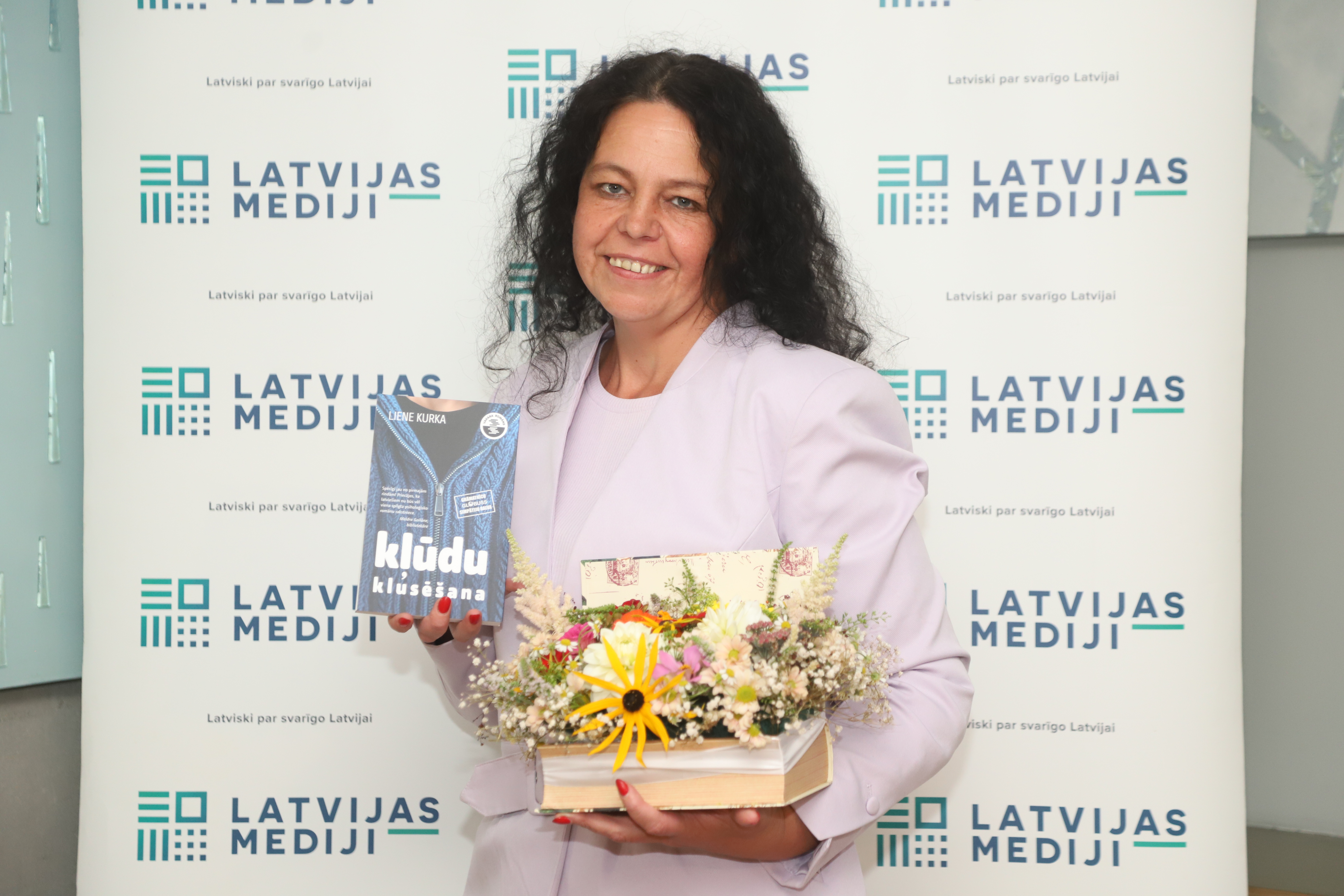 20.08.2025. Lienes Kurkas romāna "Kļūdu klusēšana" atvēršana