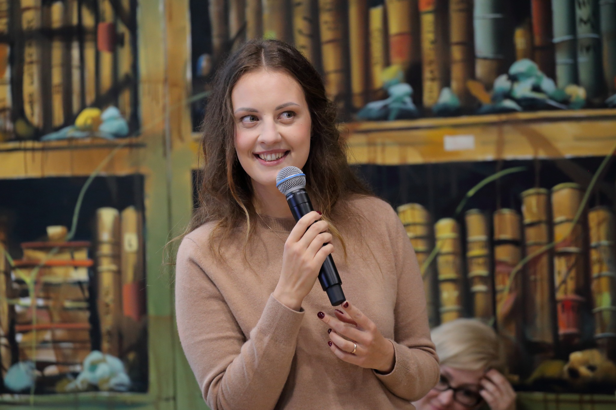 Zanes Krēsliņas grāmatas "Espreso, kruasānu un galdiņu trijiem" atvēršanas svētki 25.10.2025.