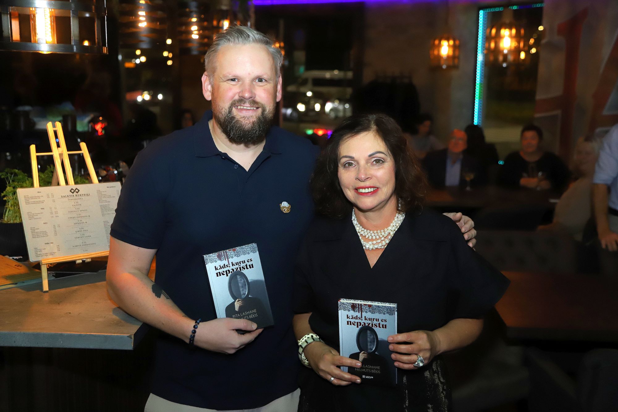 Ritas Lasmanes, Helmuta Bēķa grāmatas "Kāds, kuru es nepazīstu" atvēršanas svētki 30.10.2025.
